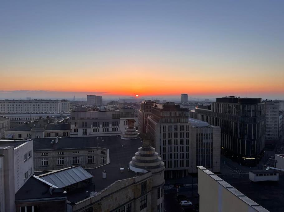 Apartment Panorama At Sky *