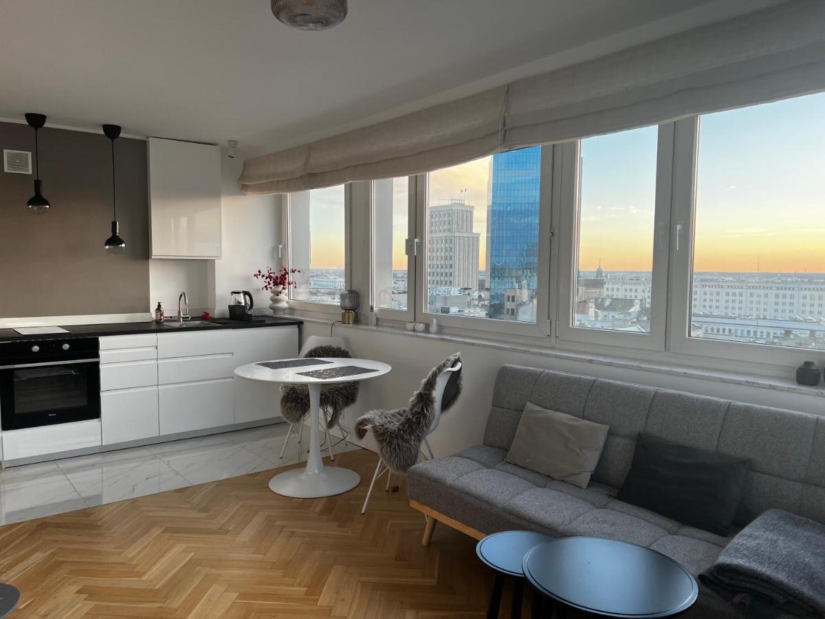 Apartment Panorama At Sky