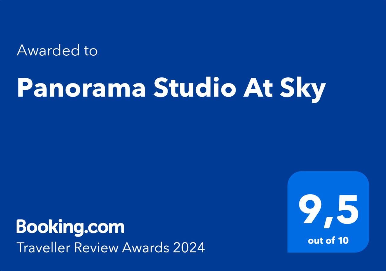 Apartment Panorama At Sky *